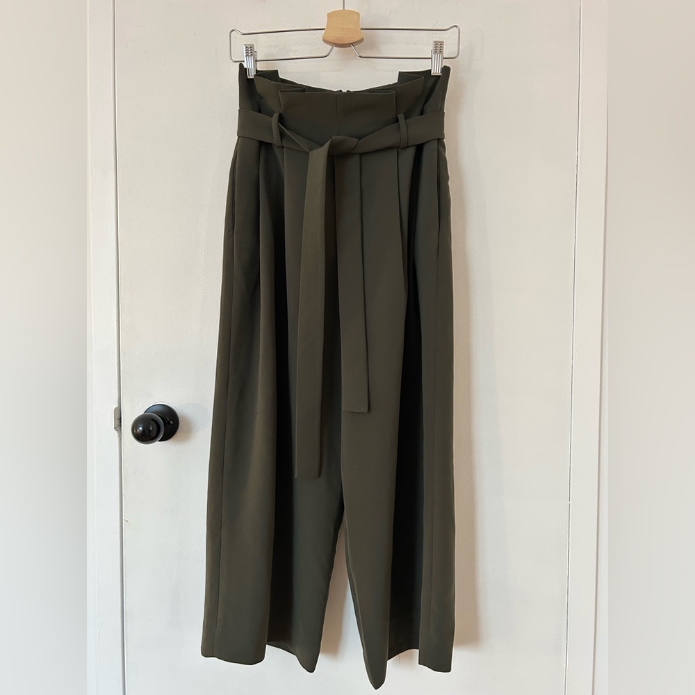 COS GREEN PANTS SIZE 6 US